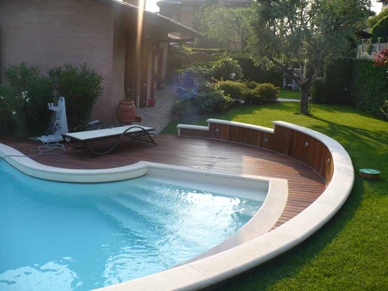 rivestimenti piscine legno lavorazioni su misura